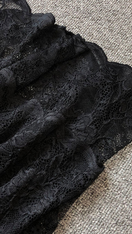 CARLIN LAYER LACE MAXI DRESS IN BLACK