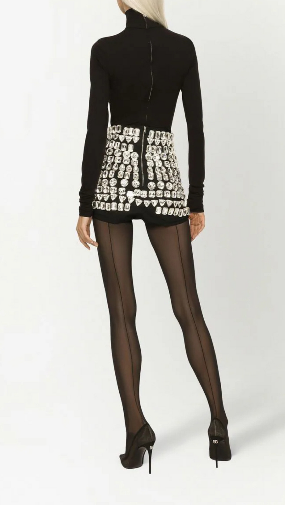 HIGH-WAISTED EMBELLISHED SHORT