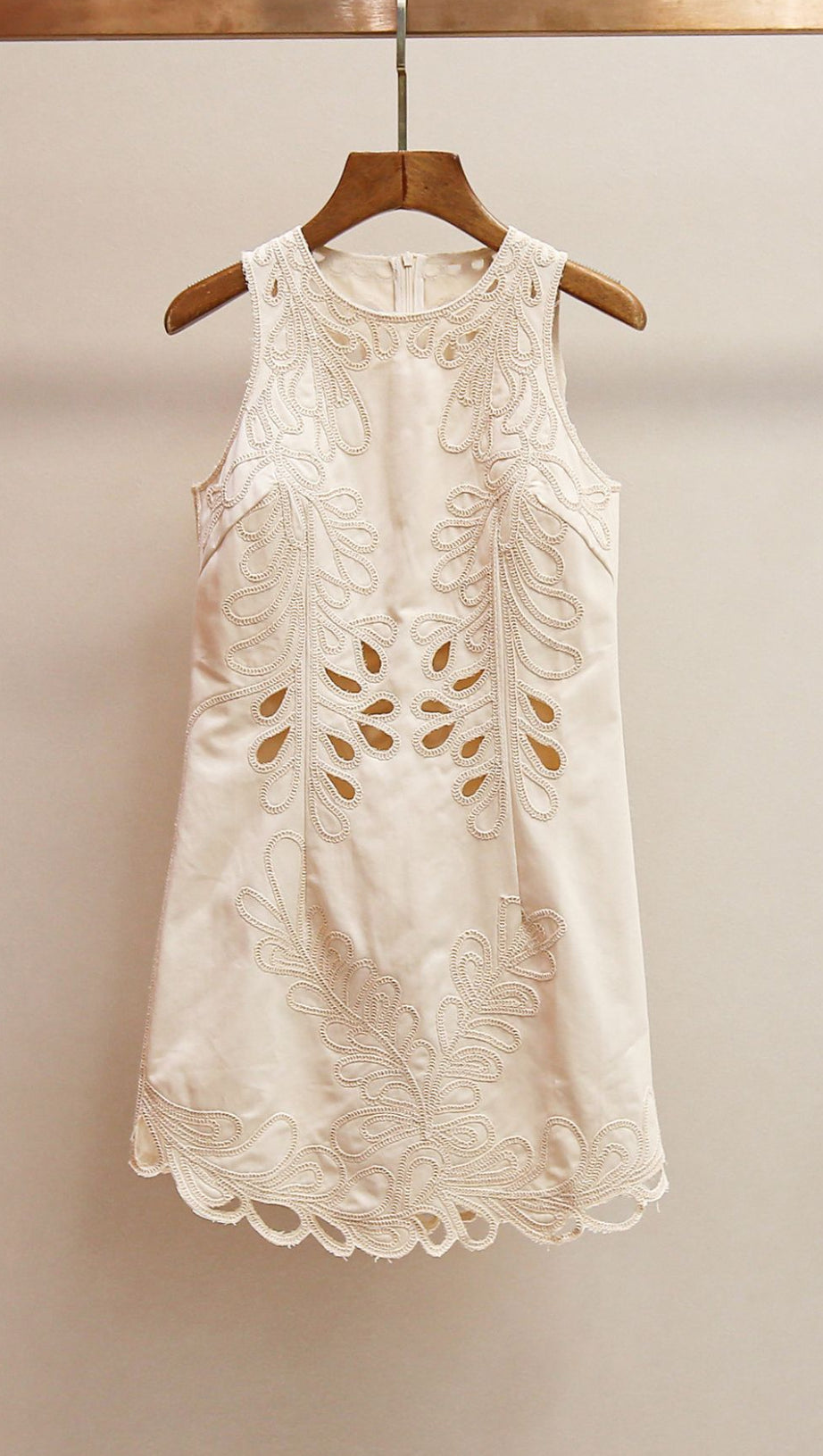 RANETTY CHIC EMBROIDERED & EYELET SLEEVELESS MINI DRESS