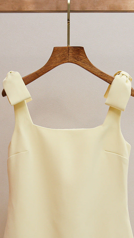 HAVILY CHIC YELLOW 3D ROSETTE MINI DRESS | ELEGANT FLORAL APPLIQUE