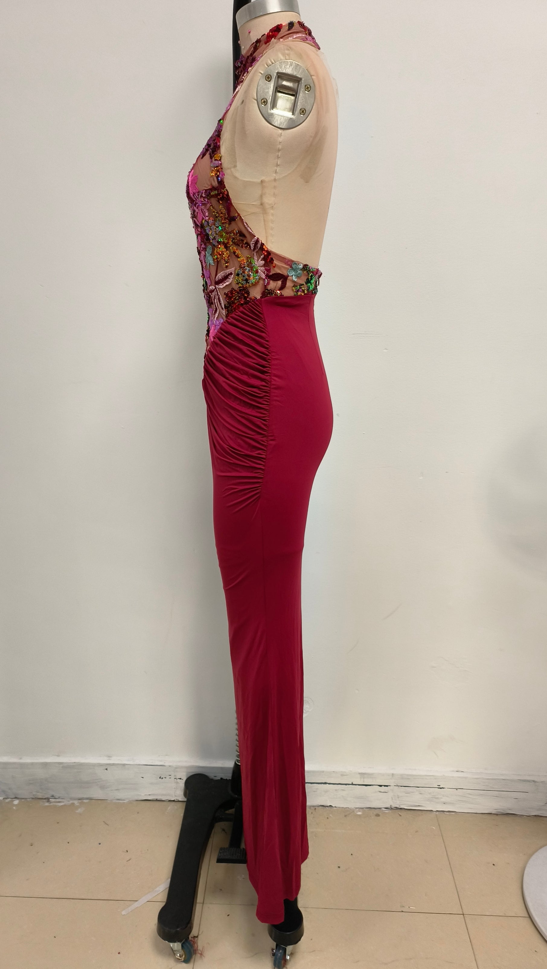 AIIZIE HALTER NECK PEACOCK RED FISHTAIL SKIRT - product image