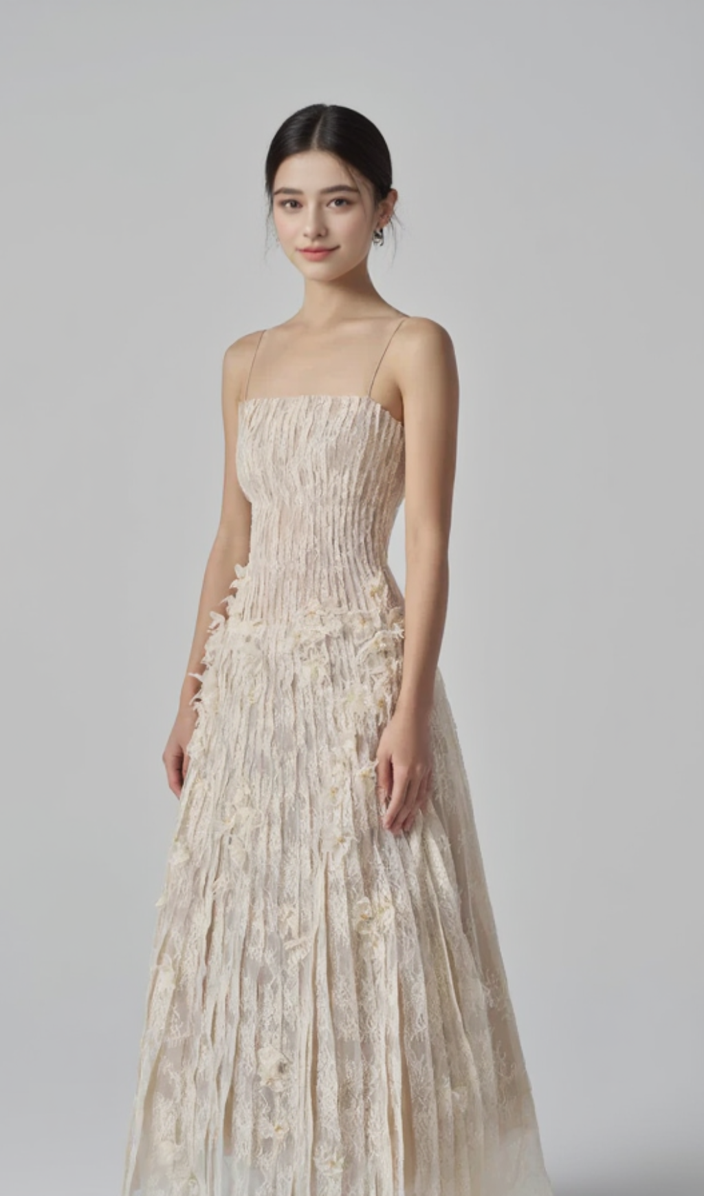 FLORAL LACE STRAP MIDI DRESS