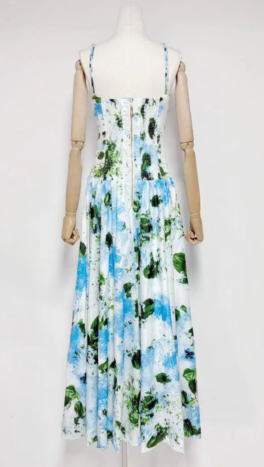 HESTIA STRAPLESS BLUE FLORAL MAXI DRESS - ELEGANT GARDEN PRINT