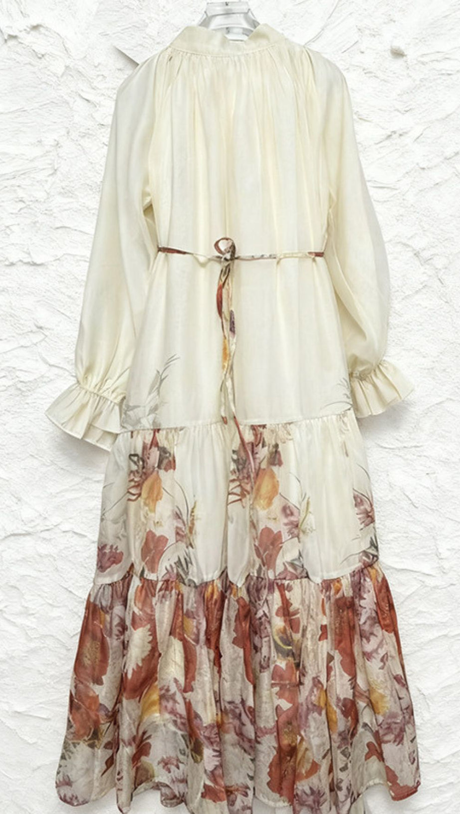 Illeana Meadow Print Long Sleeve Midi Dress - Artistic Elegance