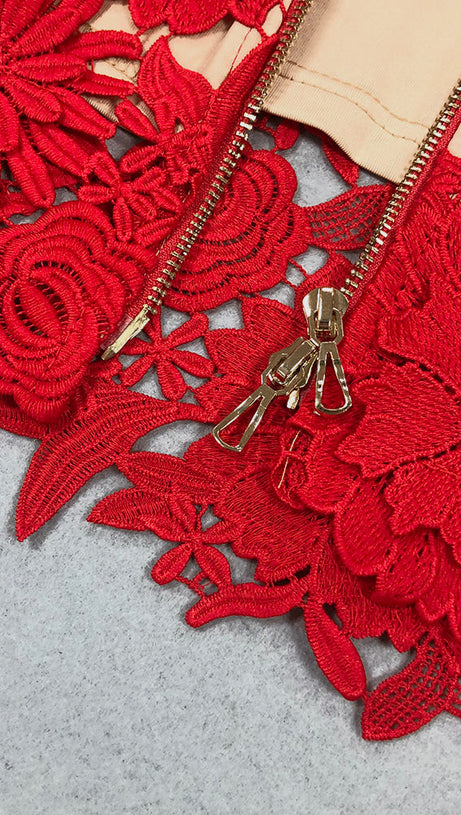 Schulterfreies Midikleid mit Blumen-Cut-Out