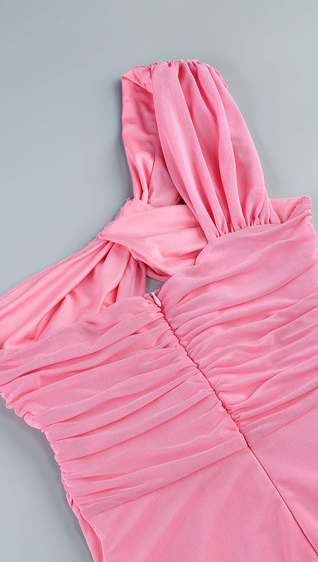 PINK MAXIKLEID MIT AUSSCHNITT UND RÜSCHEN 