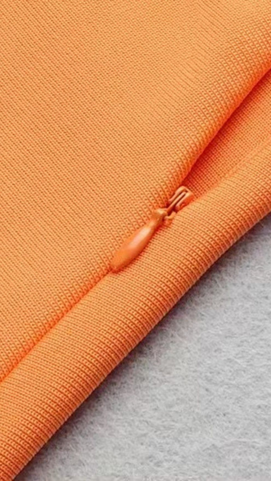 NEON ORANGE PLUNGING NECK BATWING SLEEVE BACKLESS BODYCON BANDAGE DRESS