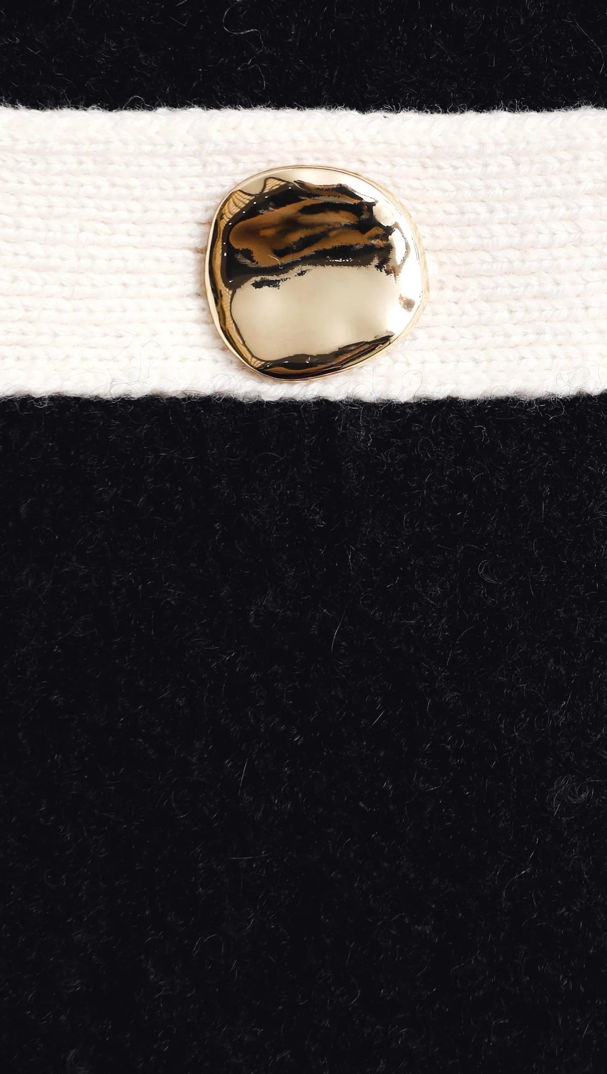 AIIZIE BLACK CASHMERE BLEND KNIT SKIRT - product image