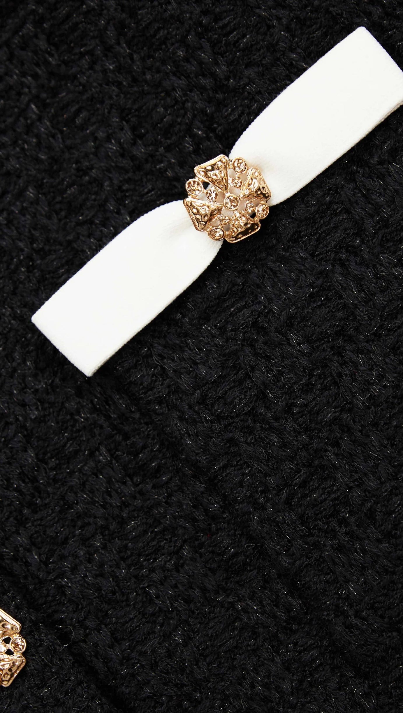 BLACK WEAVE CARDIGAN