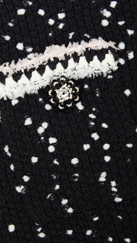 BLACK & WHITE KNIT SKIRT