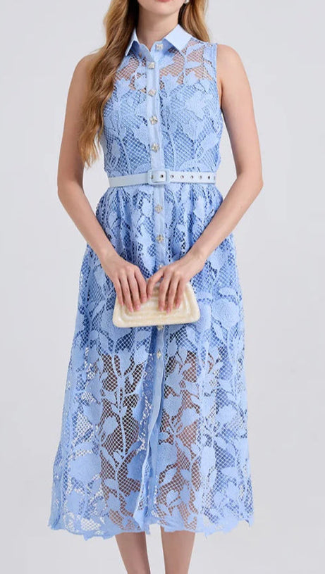 NECKLINE SLEEVELESS PINCHED WAIST MIDI DRESS IN BLUE