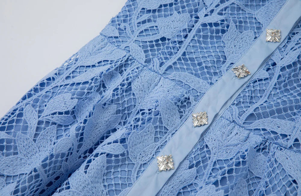 NECKLINE SLEEVELESS PINCHED WAIST MIDI DRESS IN BLUE