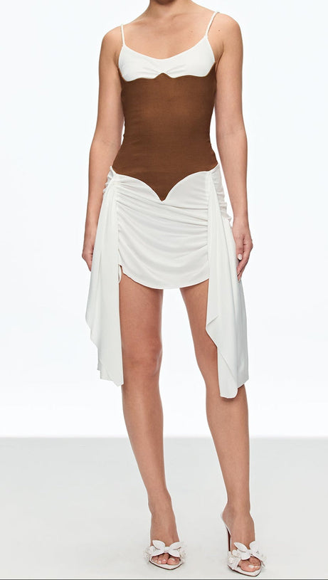 Eunice – Gerüschtes Spaghetti-Minikleid