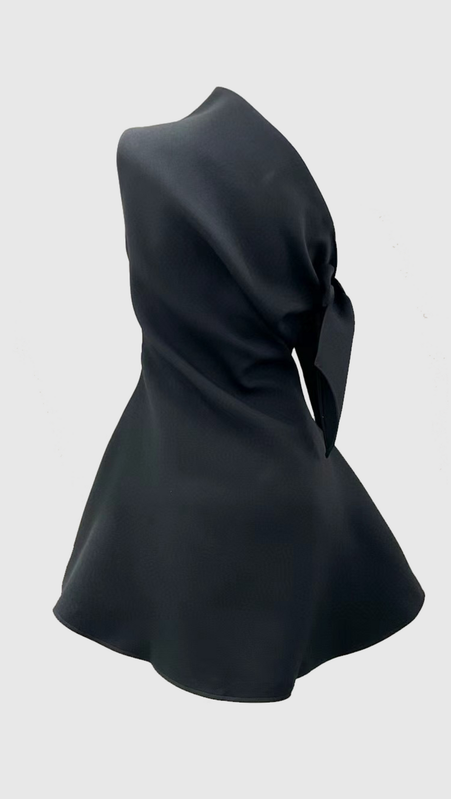 Calwa – Asymmetrisches, ausgestelltes Minikleid mit One-Shoulder-Träger