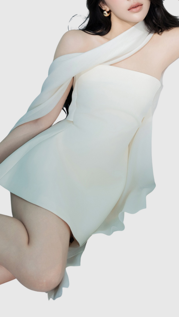 AIIZIE CALWA SCARF STRAPLESS FLARE MINI DRESS - product image