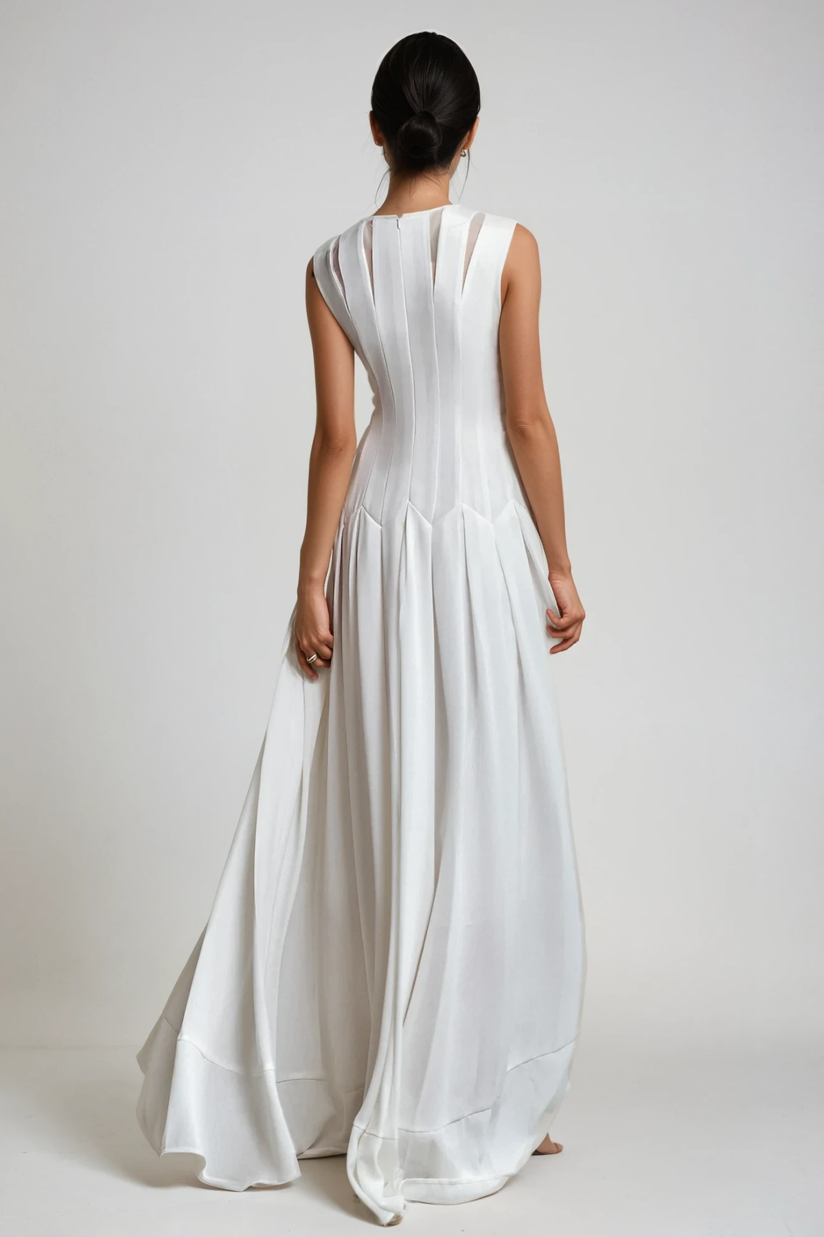 joyce Ruch – Ärmelloses Maxikleid mit Rüschen