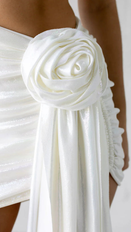 REGULAR PLEATED CUTOUT STRAPLESS MINI DRESS IN WHITE