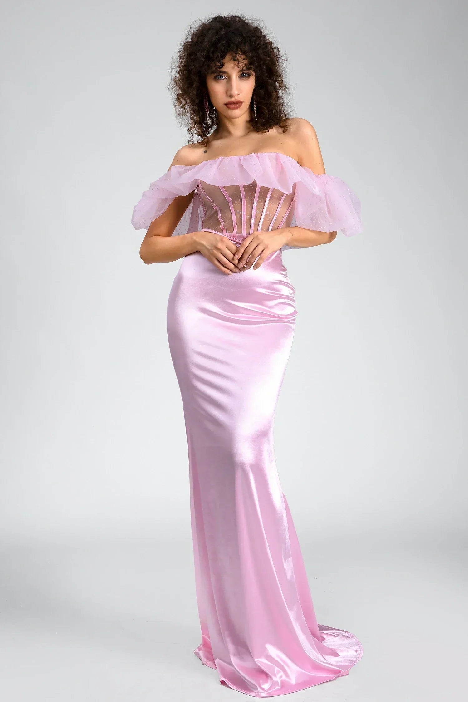 Agnaki – Trägerloses, figurbetontes 2-teiliges Set aus Organza-Satin