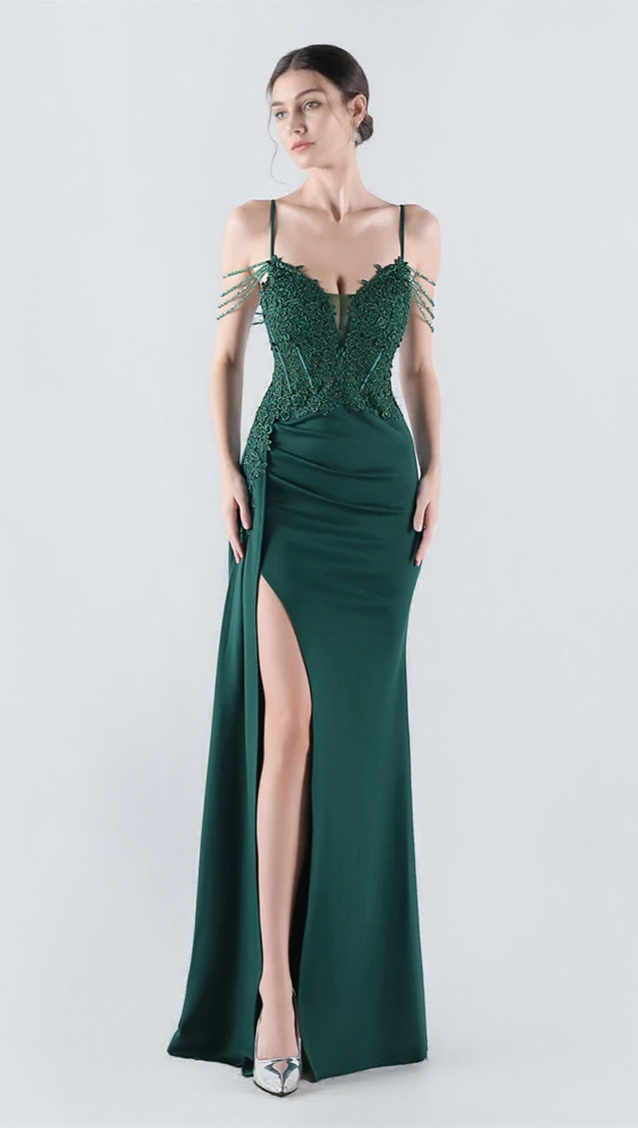 FLOWER BEAD CORSET MAXI DRESS IN GREEN
