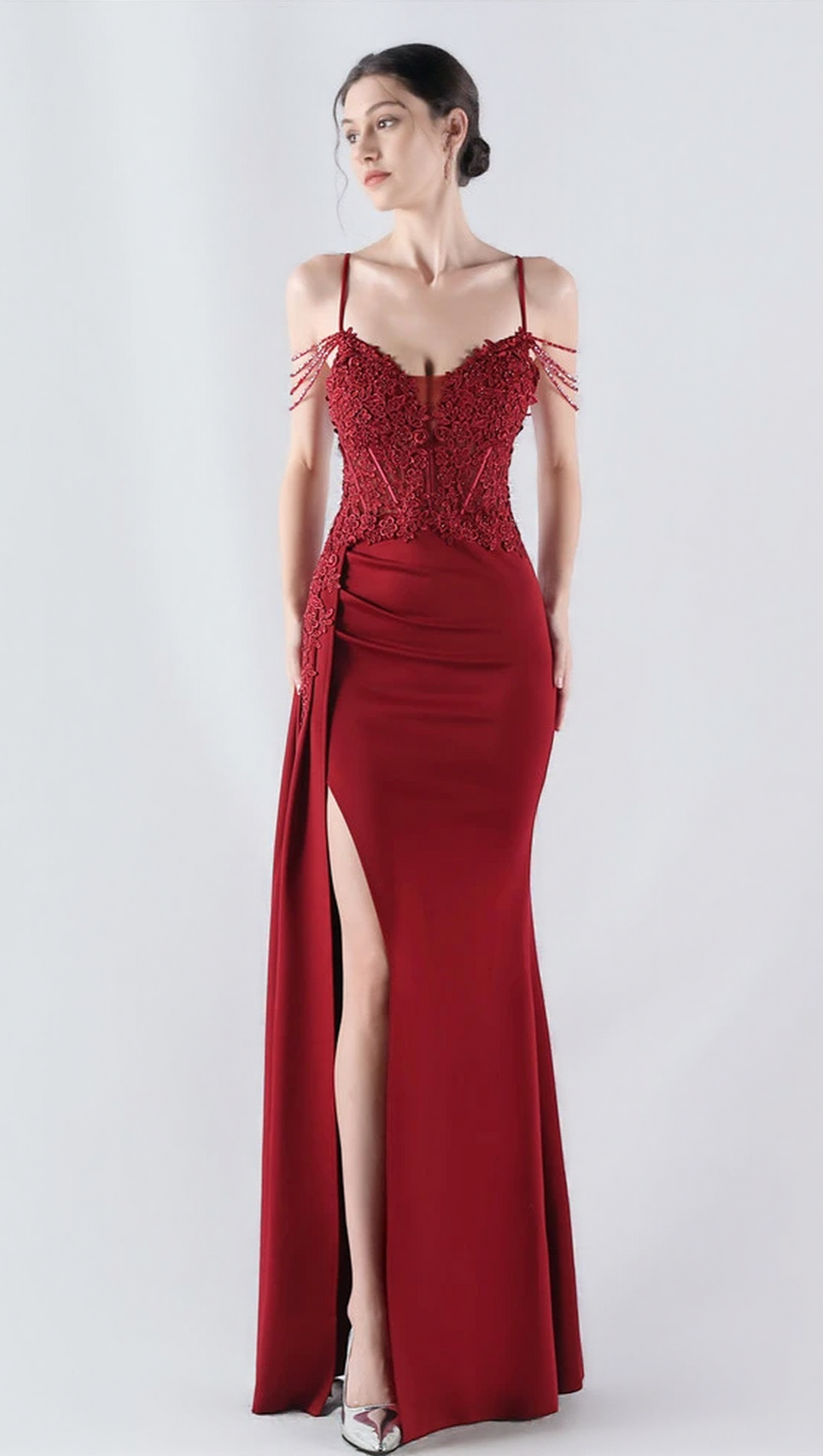 FLOWER BEAD CORSET MAXI DRESS IN RED