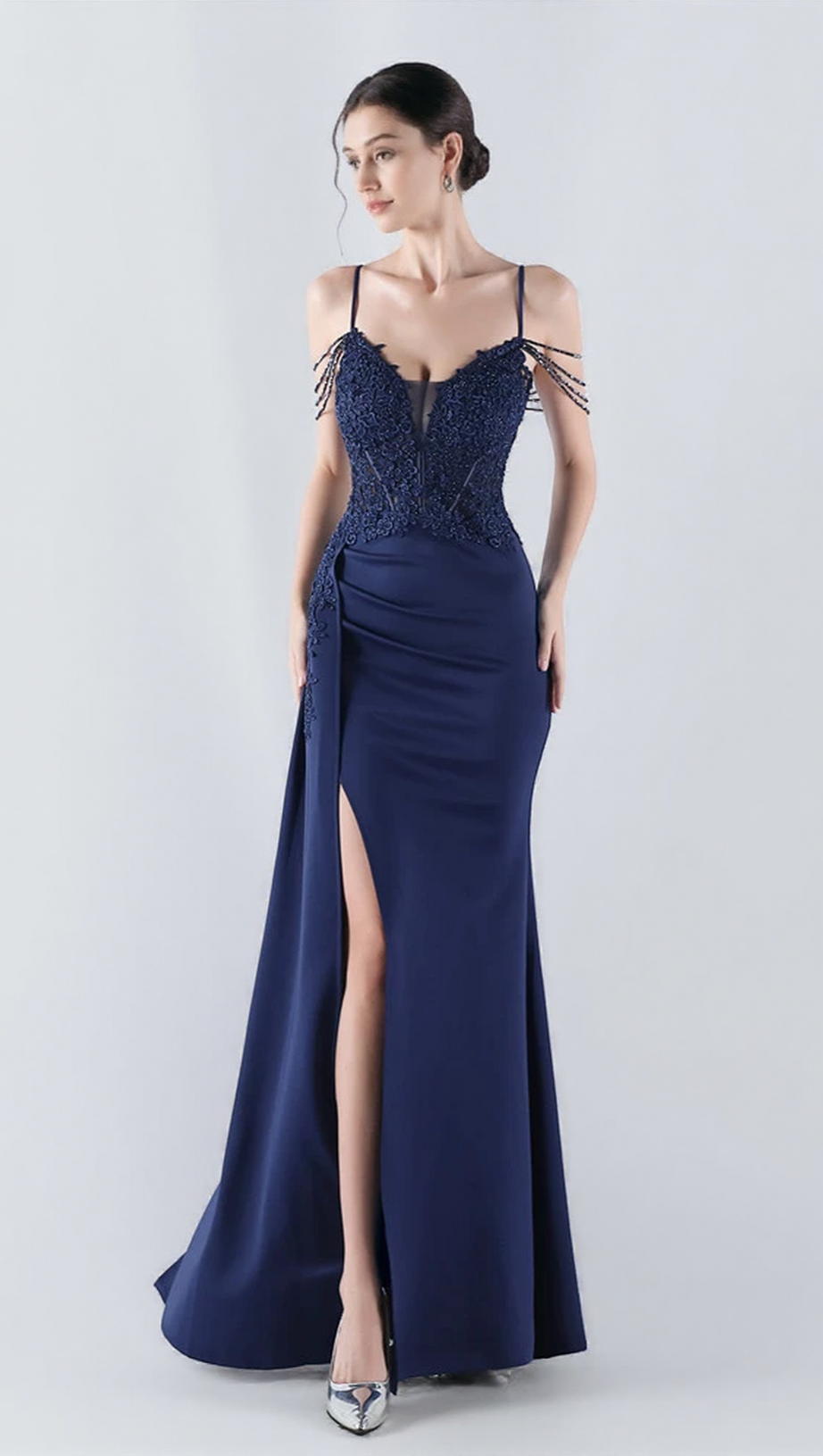 FLOWER BEAD CORSET MAXI DRESS IN NAVY BLUE