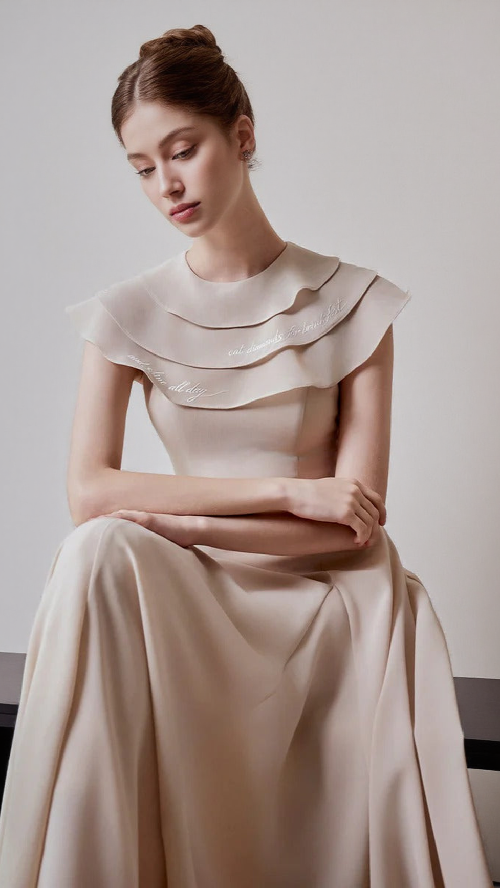 A-LINE JEWEL NECK VISCOSE ANKLE MAXI DRESS IN BEIGE