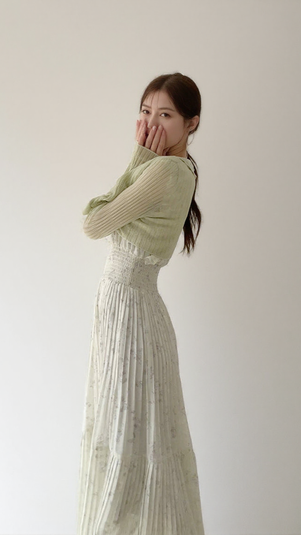 AIIZIE AUDREY SLEEVELESS PLEATED FLORAL MIDI DRESS IN MINT GREEN - product image
