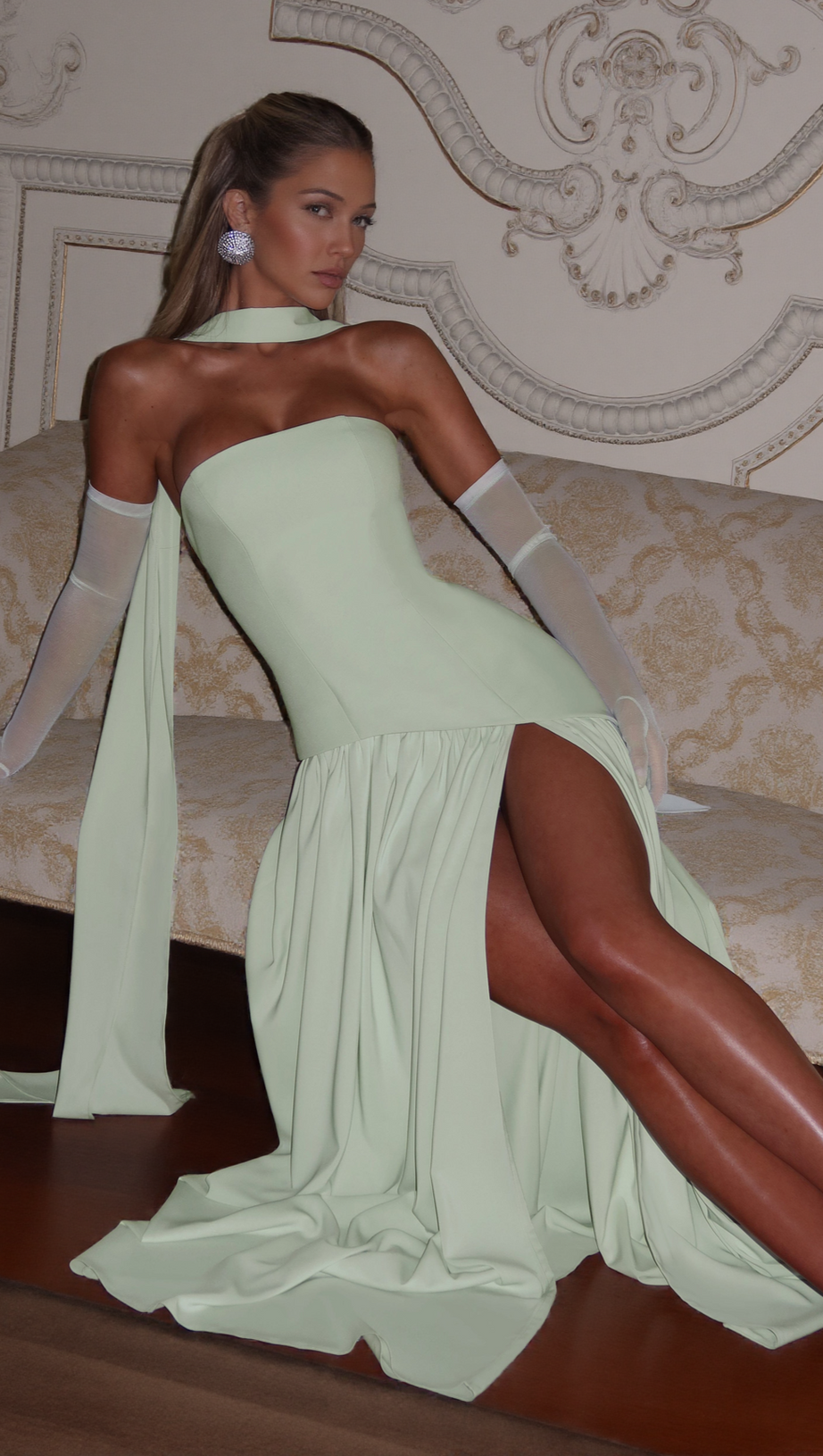 MALIYAH HIGH SLIT STRAPLESS MAXI DRESS - MINT