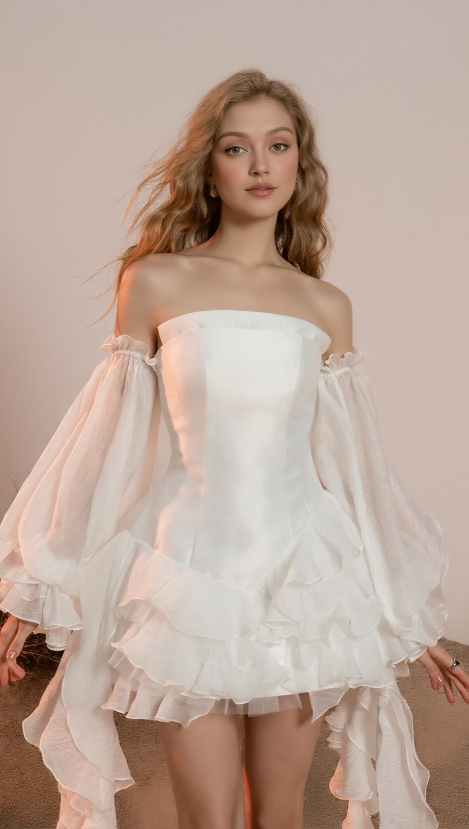 STRAPLESS RUFFLE RIBBON MINI DRESS