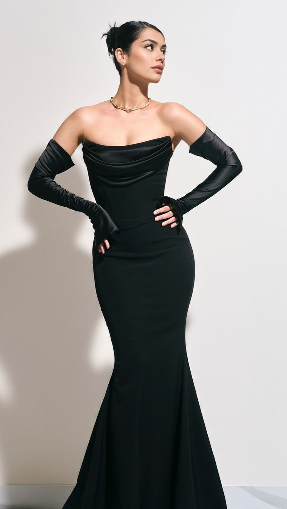 LONG SLEEVE STRAPLESS DRAPED MAXI DRESS BLACK