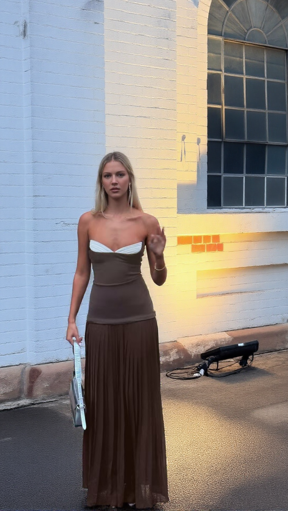 ELEGANT SWEETHEART COLOR-BLOCK BUSTIER TOP & PLEATED MAXI DRESS