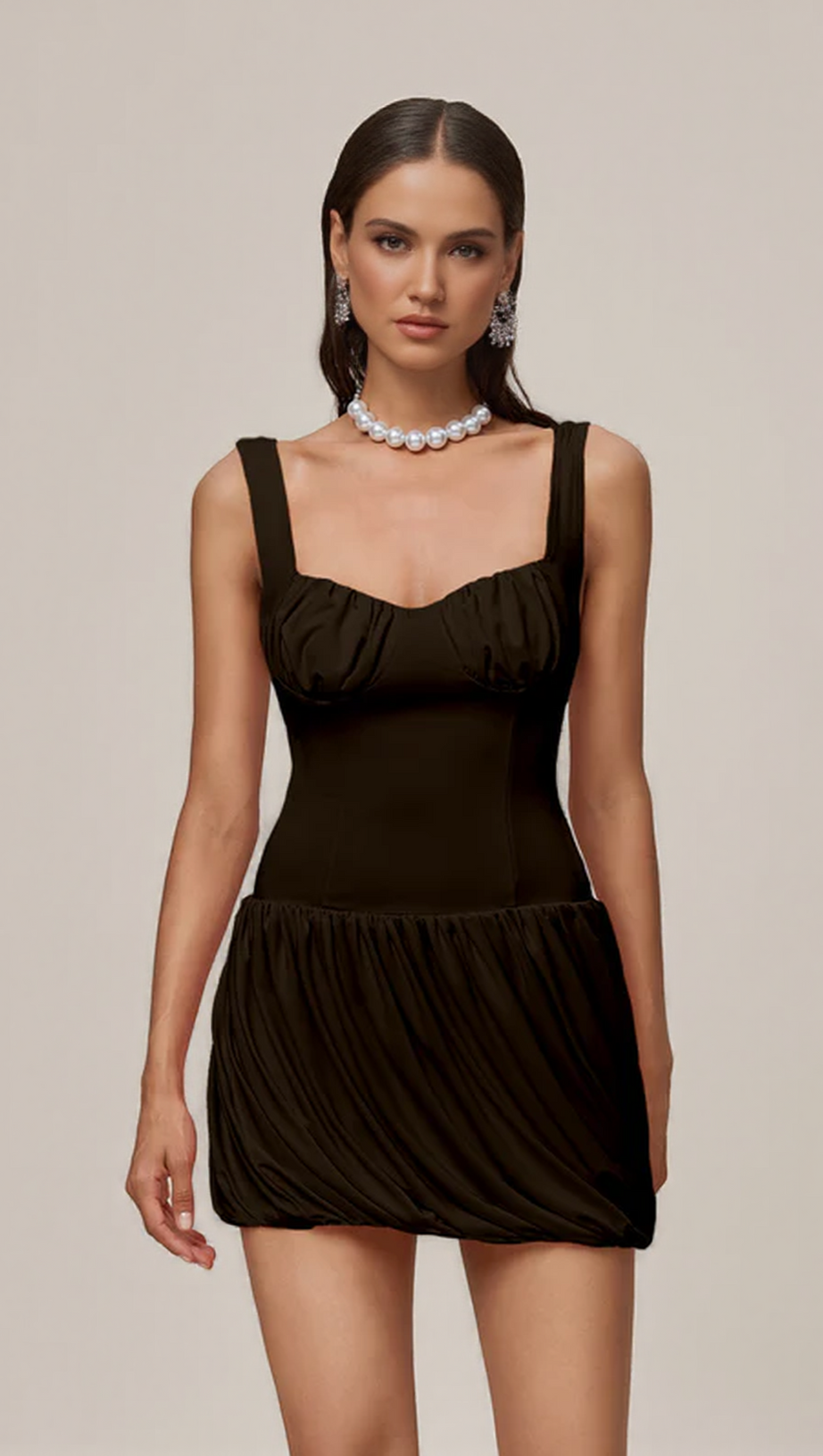 RUCHED BUBBLE MINI DRESS IN COFFEE