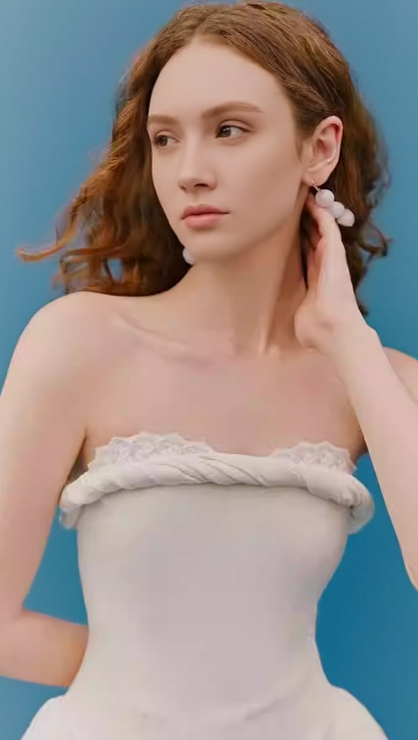 AIIZIE SYLVIA LACE TRIM STRAPLESS MINI DRESS IN WHITE - product image