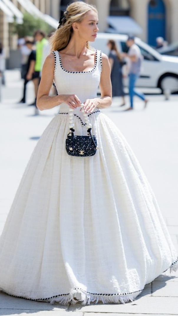 AIIZIE PRINCESS MAXI DRESS IVORY - product image