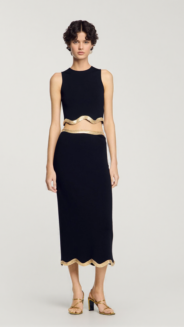 AIIZIE BLACK CROPPED JUMPER WITH CHAIN DETAIL - product image