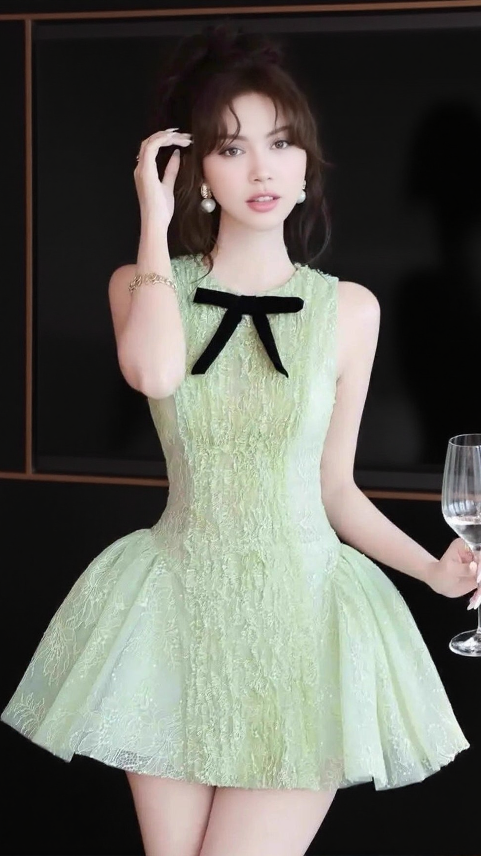 ELEANORE SLEEVELESS EMBROIDERED MINI DRESS IN GREEN