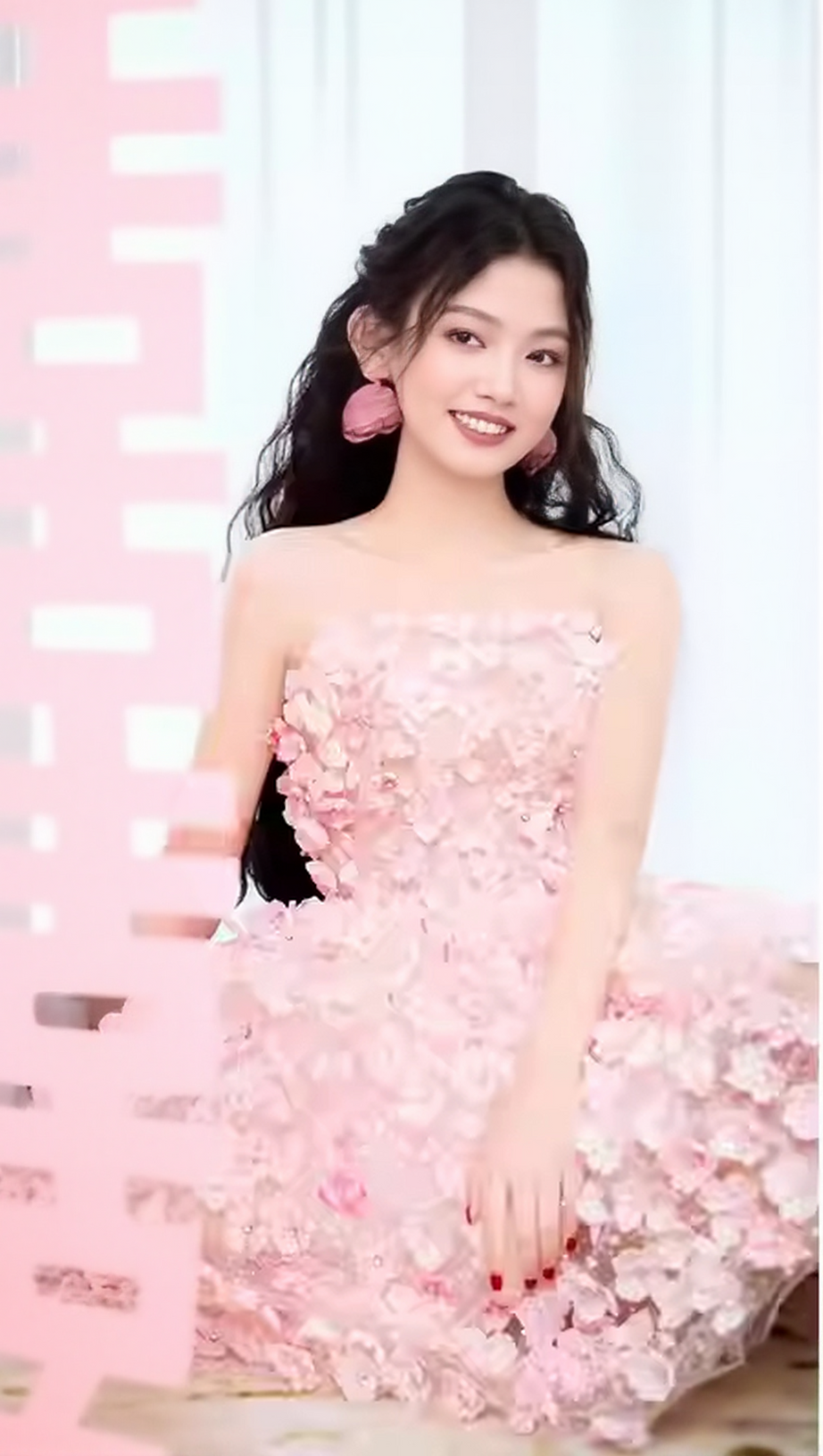 3D FLOWER BANDEAU MINI DRESS IN PINK