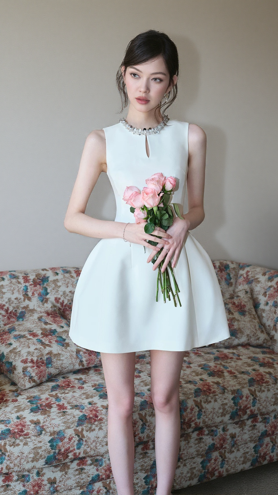 ALYSSA ROUND NECK DIAMOND SLEEVELESS DRESS IN WHITE