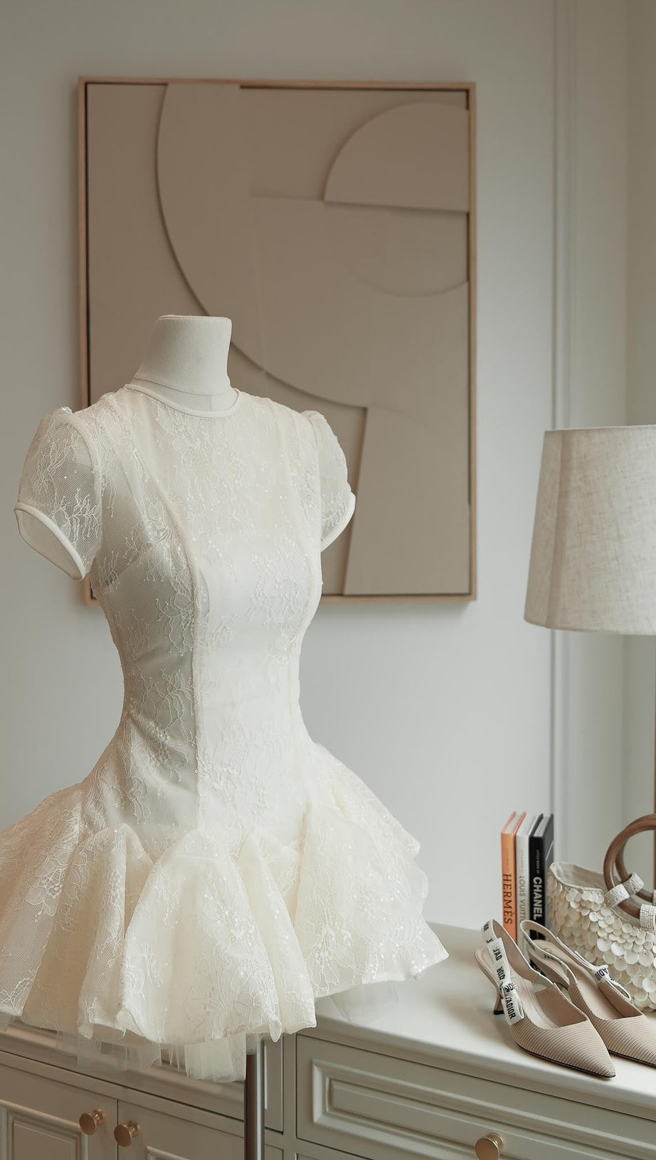 KELLY SEQUIN LACE PUFFY MINI DRESS IN WHITE