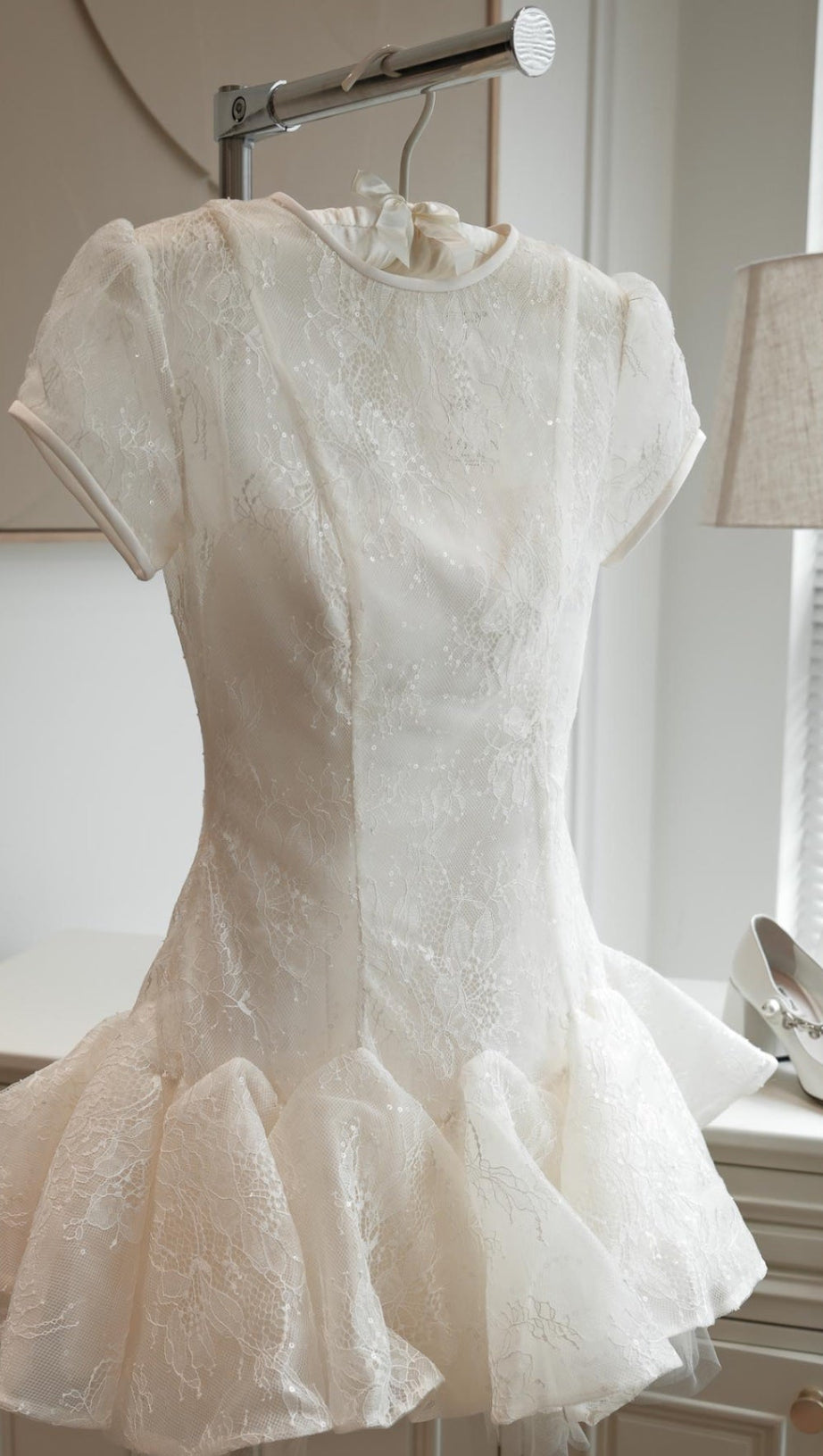 KELLY SEQUIN LACE PUFFY MINI DRESS IN WHITE