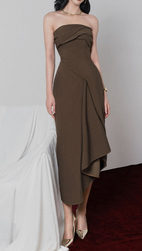 ADELAIDE STRAPLESS ASYMMETRIC MIDI DRESS IN BROWN