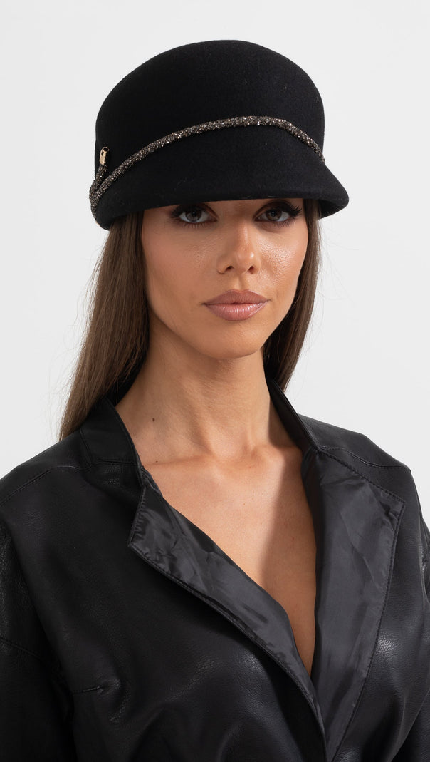 Short Brim Hat With Wrapped Detail - Black