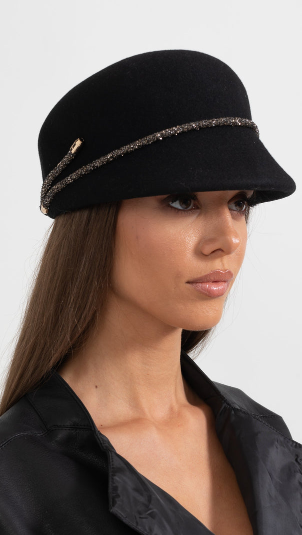 Short Brim Hat With Wrapped Detail - Black