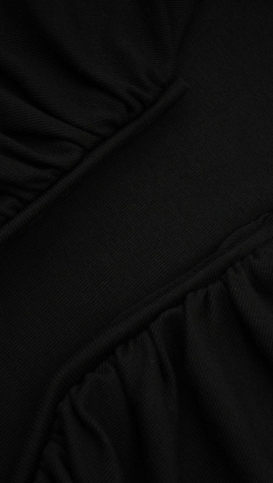 ANAÏS BLACK OPEN-FRONT GATHERED TOP