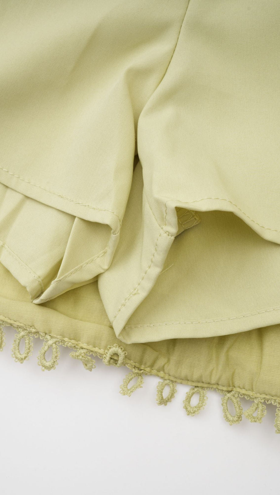 Passendes Set aus Hemd und Rock „Hélène“ mit Blumenstickerei 