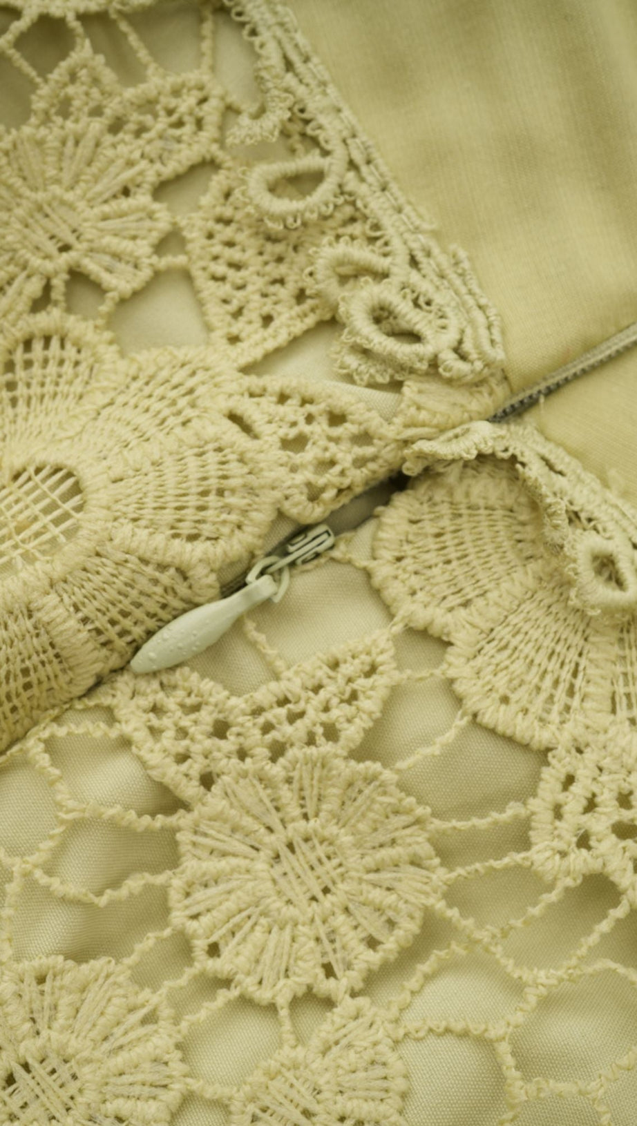 Passendes Set aus Hemd und Rock „Hélène“ mit Blumenstickerei 