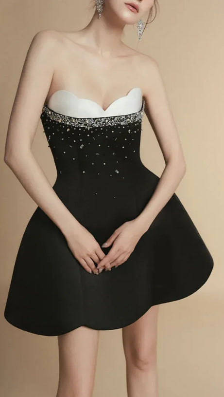 FIT AND FLARE SEMI-HEART NECK TAFFETA MINI DRESS