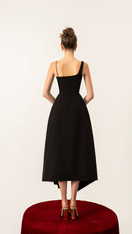 AUDREY SLIT CAPE MIDI DRESS IN BLACK