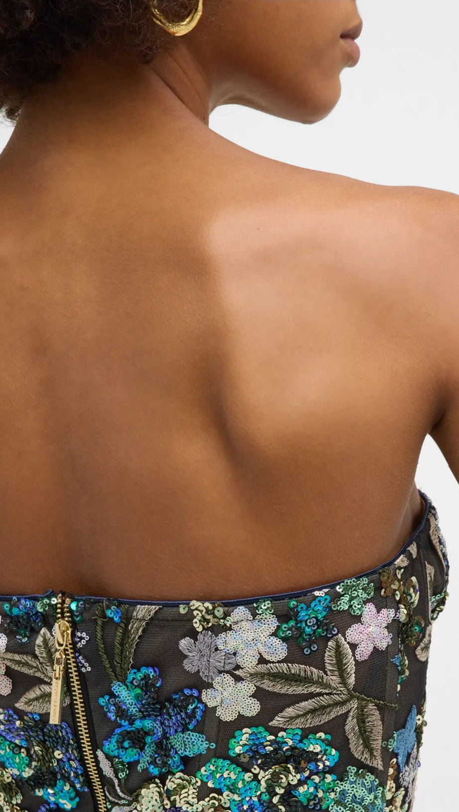 STRAPLESS FLORAL-EMBELLISHED COLUMN GOWN