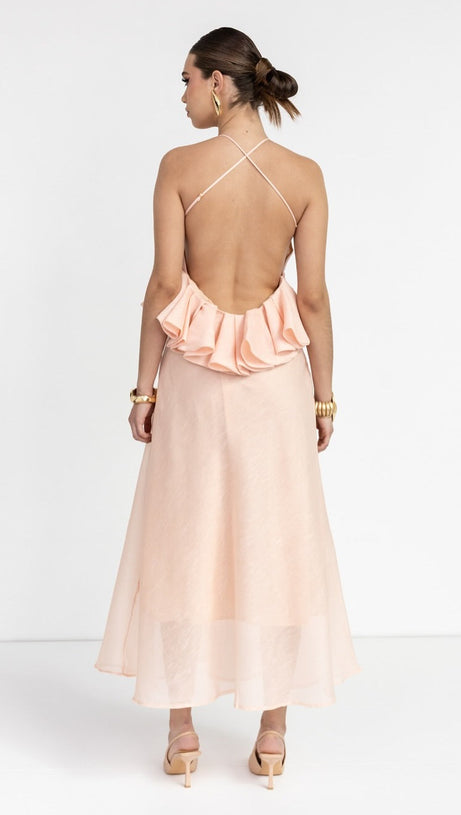 Aurora – Neckholder-Maxikleid mit Rüschen in Rosa